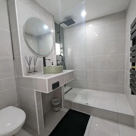 T2 Cabine, En Bord De Mer, Wifi Et Climatisation * Saint-Cyprien (Pyrenees-Orientales)