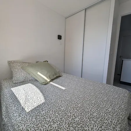 T2 Cabine, En Bord De Mer, Wifi Et Climatisation * Saint-Cyprien (Pyrenees-Orientales)